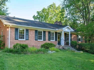 112 BOLLINGBROOK DR, Charlottesville, VA 22911
