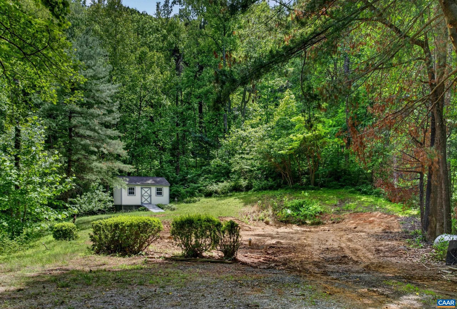 3955 Taylors Mountain Farm Ln, Charlottesville, VA 22903 Main Photo