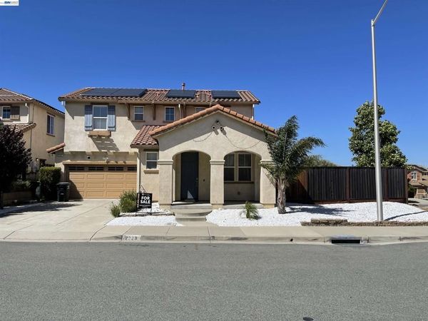 2229 Botany Bay Dr, Pittsburg, CA 94565