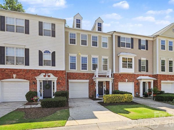 2914 Duvalla Avenue, Charlotte, NC 28209