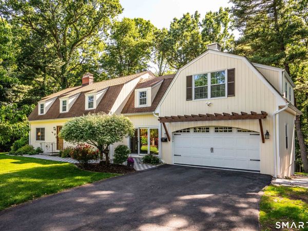 57 Woodridge, West Hartford, CT 06107
