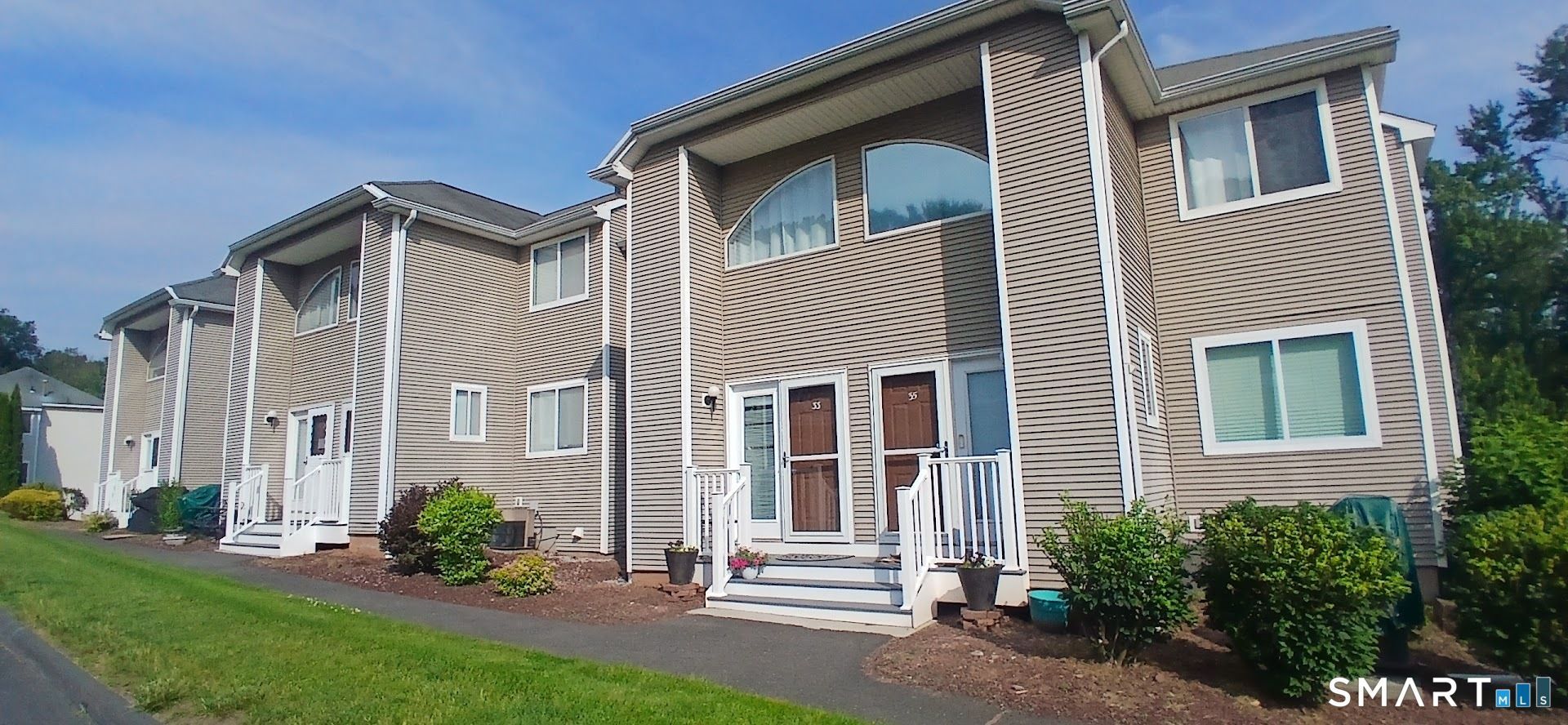 80 Country, Unit 33, Vernon, CT 06066 Main Photo