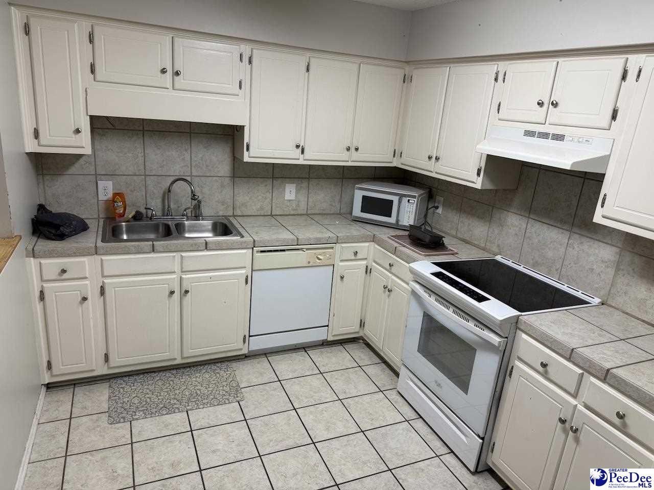 720 Coventry Lane Unit K Photo 9