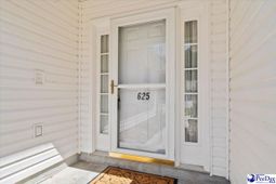 625 Aspen St photo 4