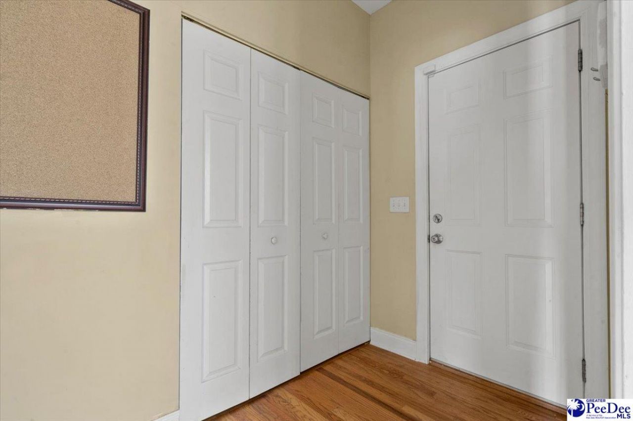 441 Sterling Drive Photo 12