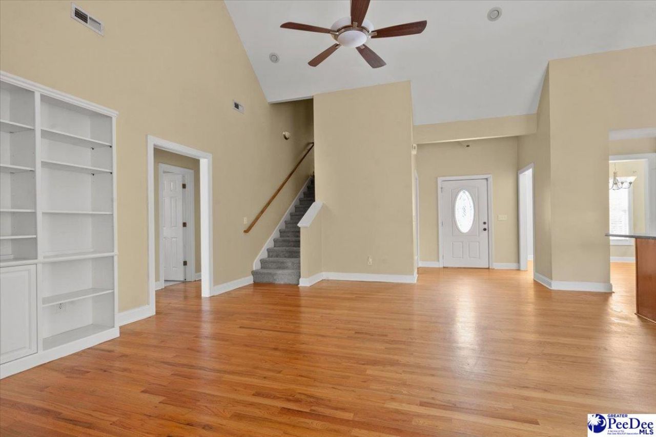 441 Sterling Drive Photo 17