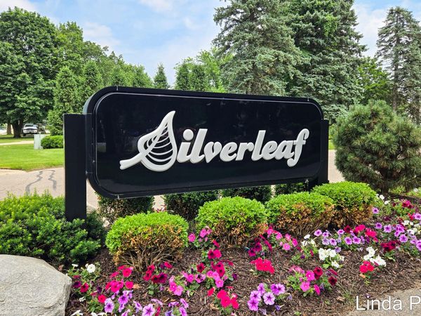 179 Laurelwood Court SW, Grand Rapids, MI 49548