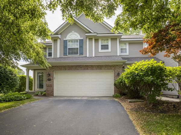 3731 Old Elm Drive SE, Grand Rapids, MI 49512