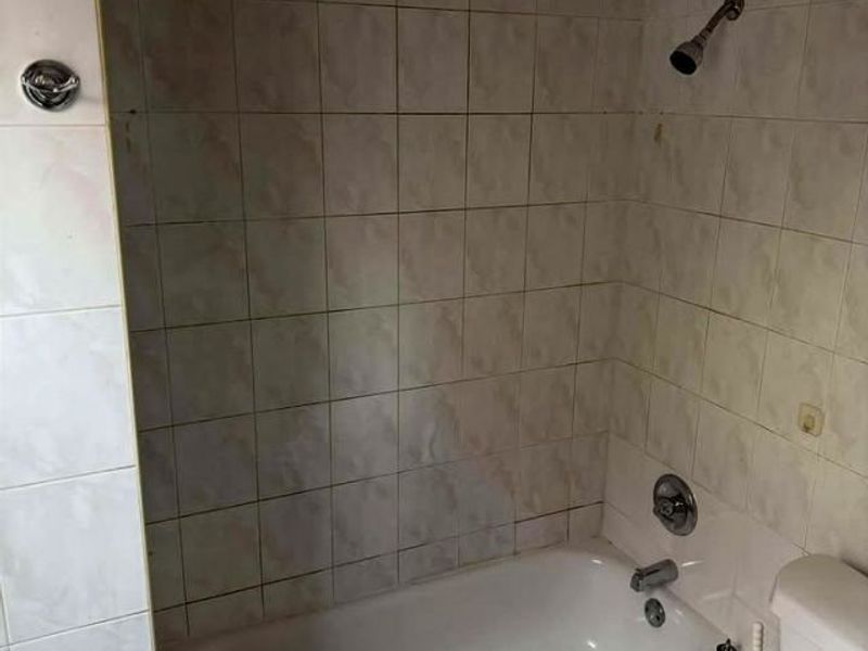 3817 Montevista Road , Cleveland Heights, OH 44121 Photo 13