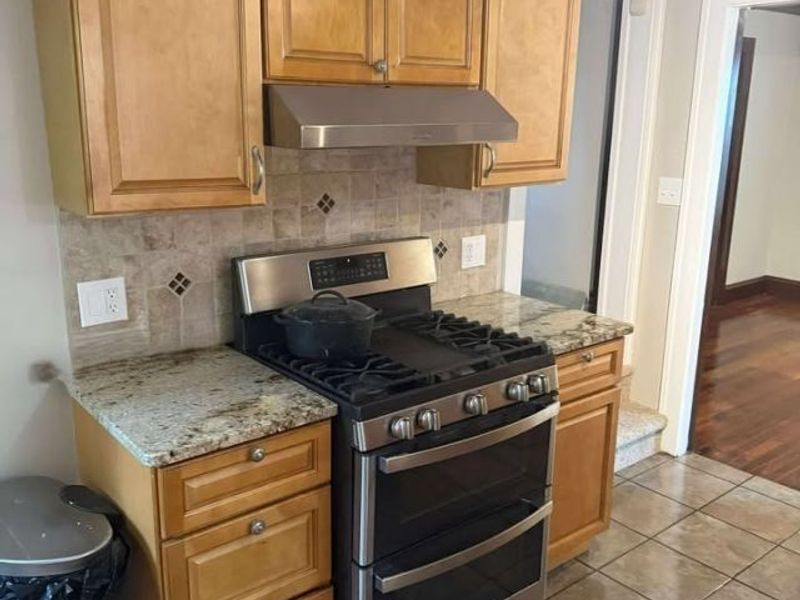 3817 Montevista Road , Cleveland Heights, OH 44121 Photo 6