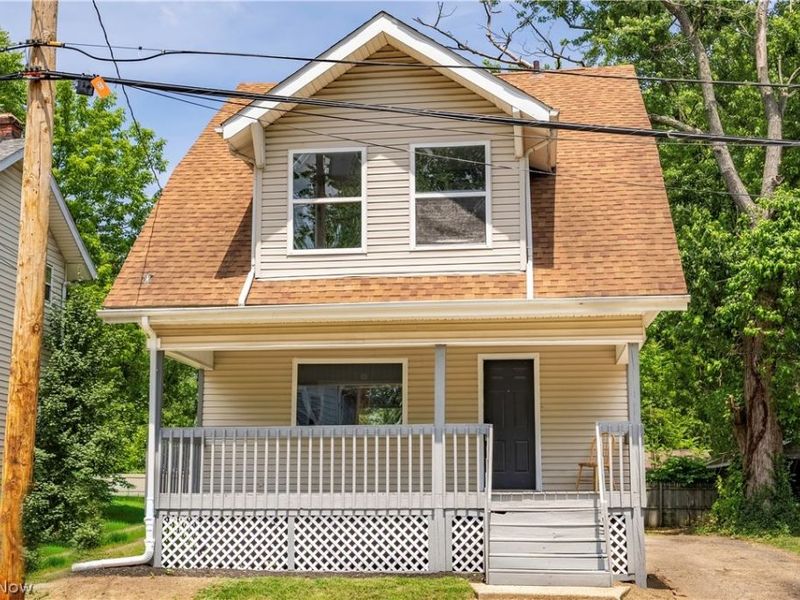 799 Fess Avenue, Akron, OH 44307 Photo 1