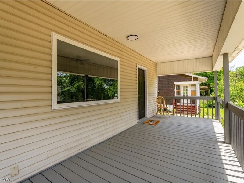 799 Fess Avenue, Akron, OH 44307 Photo 2