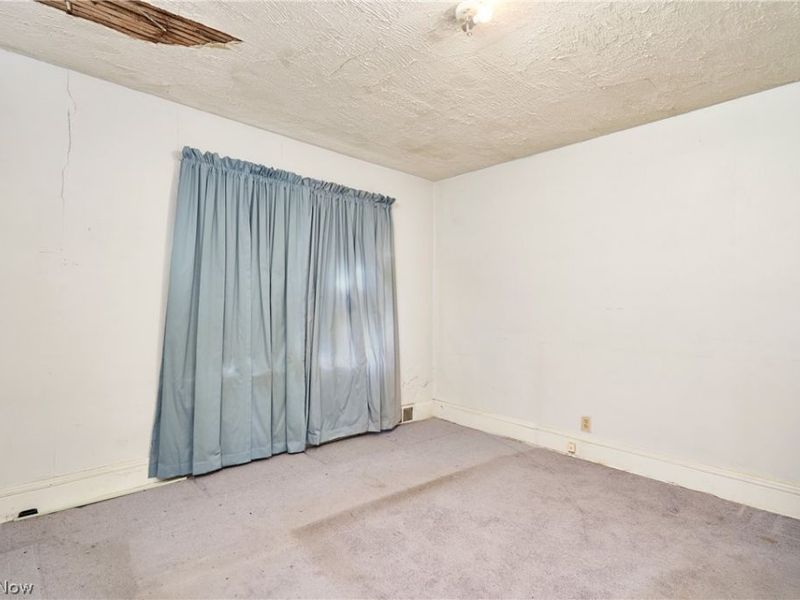 939 Lovers Lane , Akron, OH 44306 Photo 11
