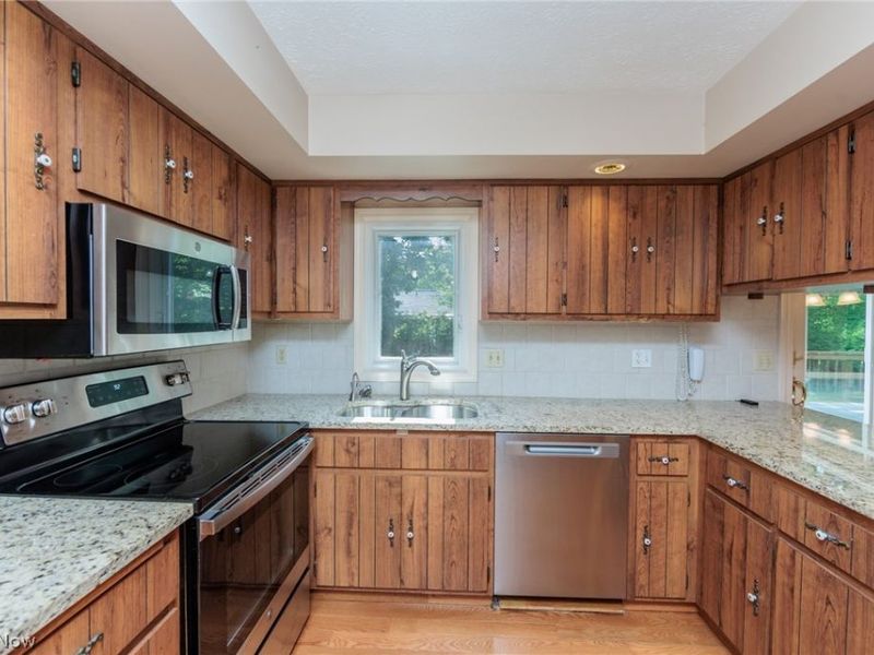 3703 Bradfords Gate , Rocky River, OH 44116 Photo 12