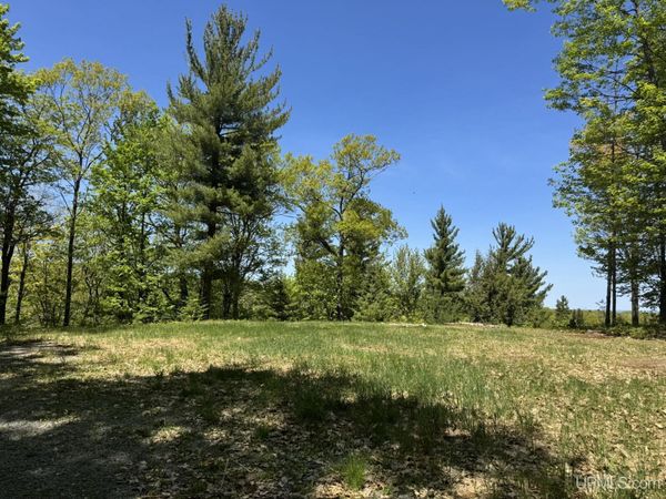 116 Hardwood Lane, Negaunee Twp, MI 49866