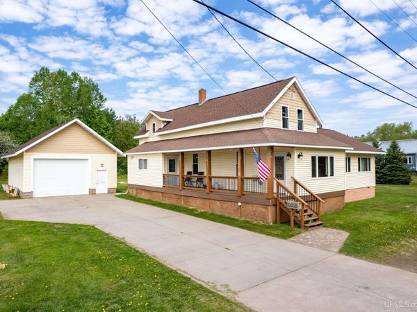 54255 Cemetery Road, Schoolcraft Twp, MI 49945