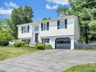 2107 Mill LN , Salem, VA 24153