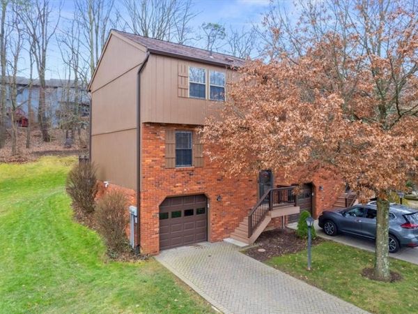 1101 Timberglen Drive , Imperial, PA 15126