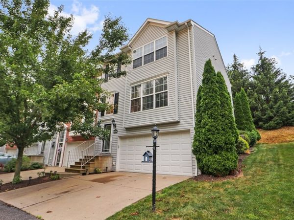 10550 Cherry Grove Ct , Wexford, PA 15090