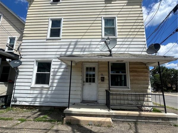 400 W Wayne Street , Butler, PA 16001