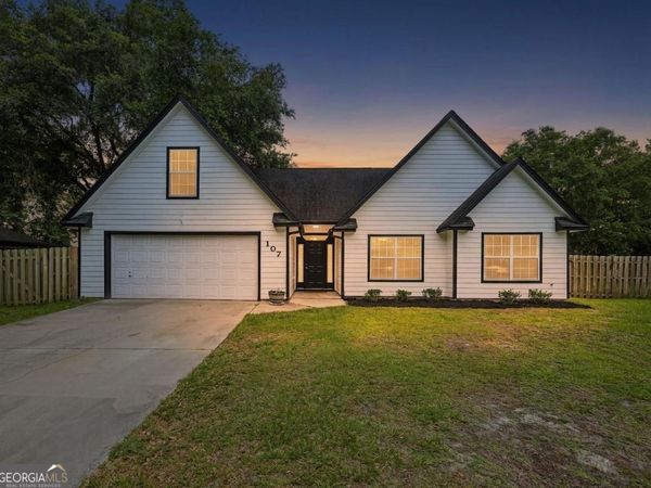 107 Rose Dew Court, Saint Marys, GA 31558