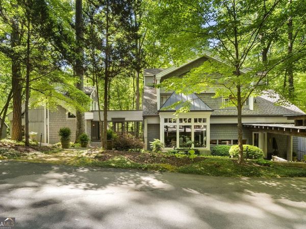 1575 Northridge Road NE, Sandy Springs, GA 30350
