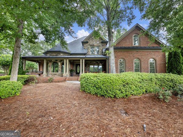 2352 Crimson King Drive, Braselton, GA 30517