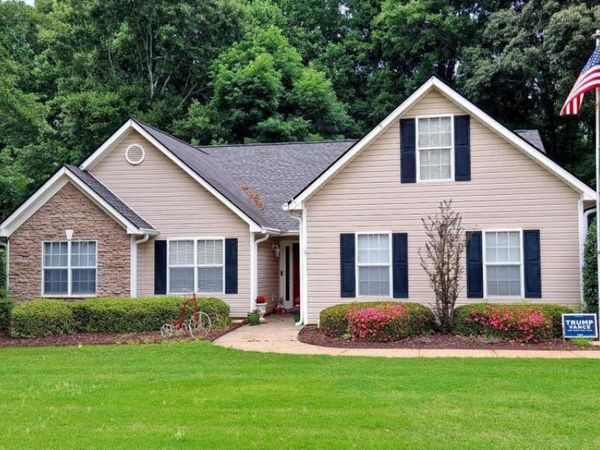 157 Cabots Creek Drive, Jefferson, GA 30549