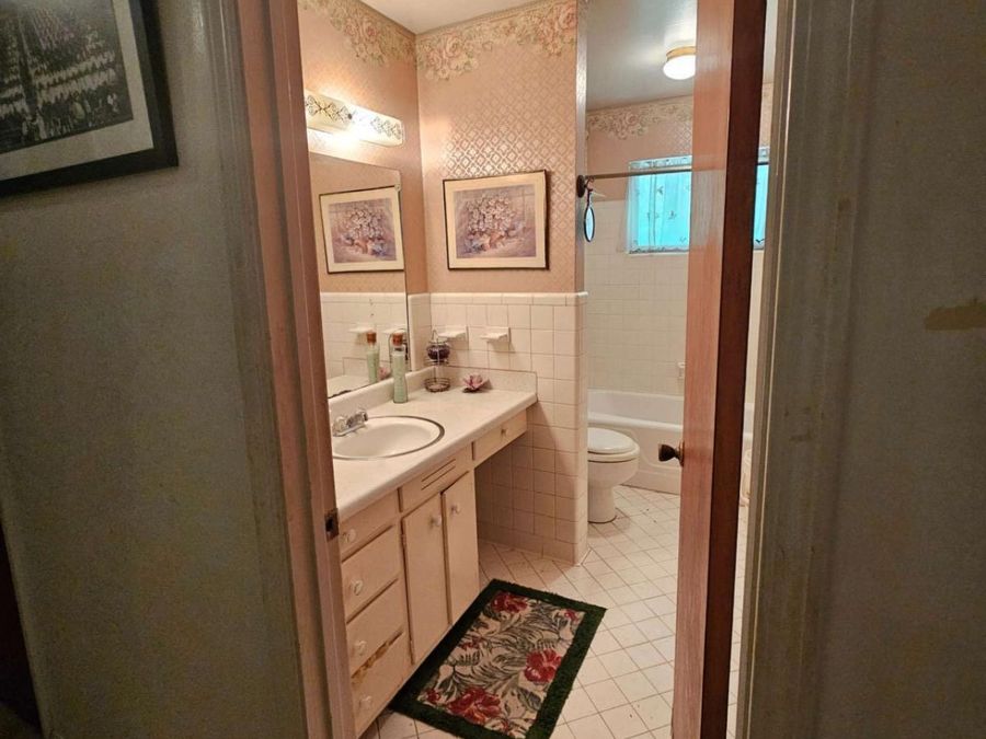 Property Image 76