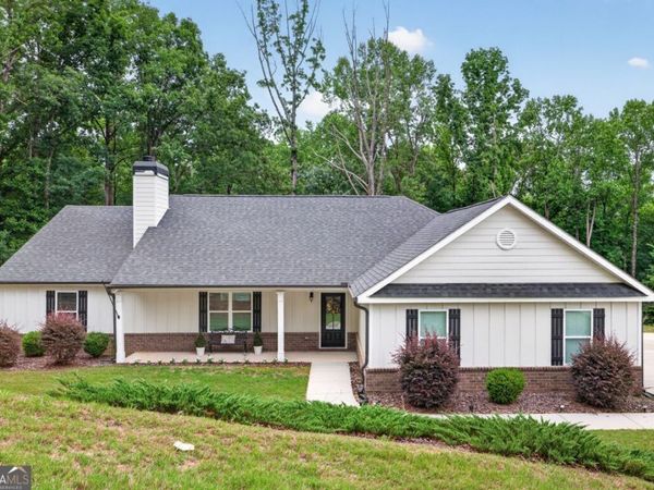561 Oconee Lane, Commerce, GA 30529