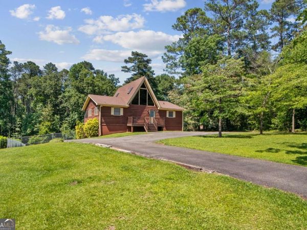 4706 Colony Drive SE, Acworth, GA 30102