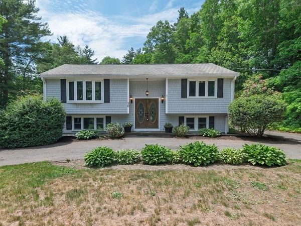 30 Canterbury Drive, Carver, MA 02330
