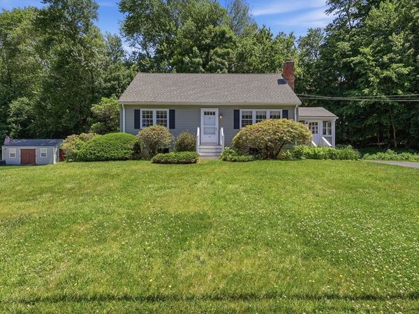 27 Richardson Road, Hudson, MA 01749