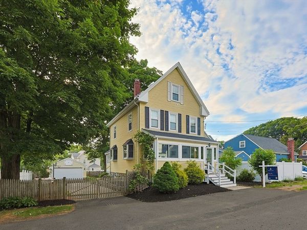 11 Eleanor St, Dedham, MA 02026