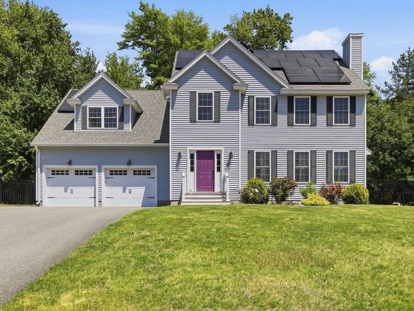 37 Hemlock Dr, Ayer, MA 01432