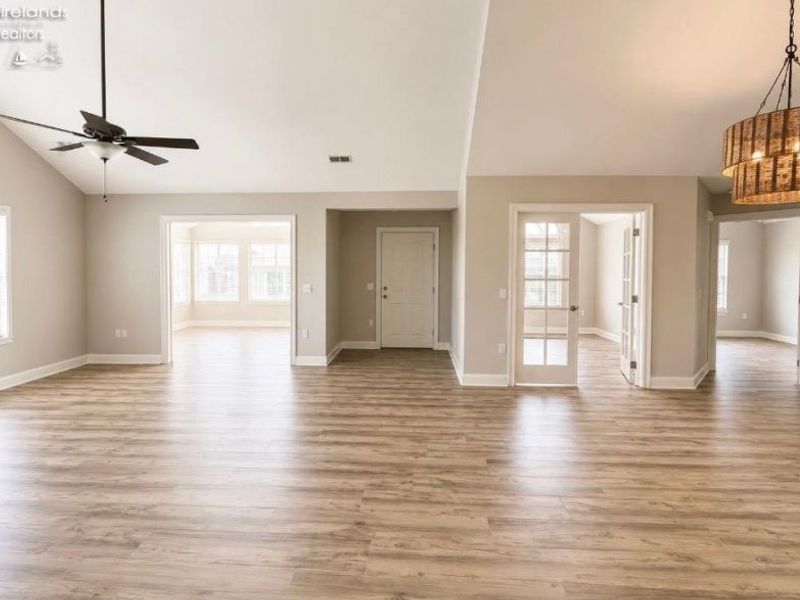 2695 Canterbury Circle, Unit B, Port Clinton, OH 43452 Photo 11
