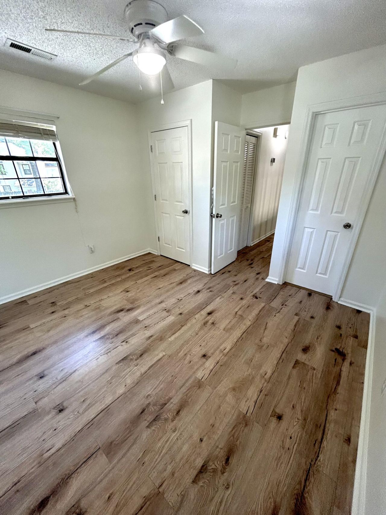 91 Indigo Lane Photo 11