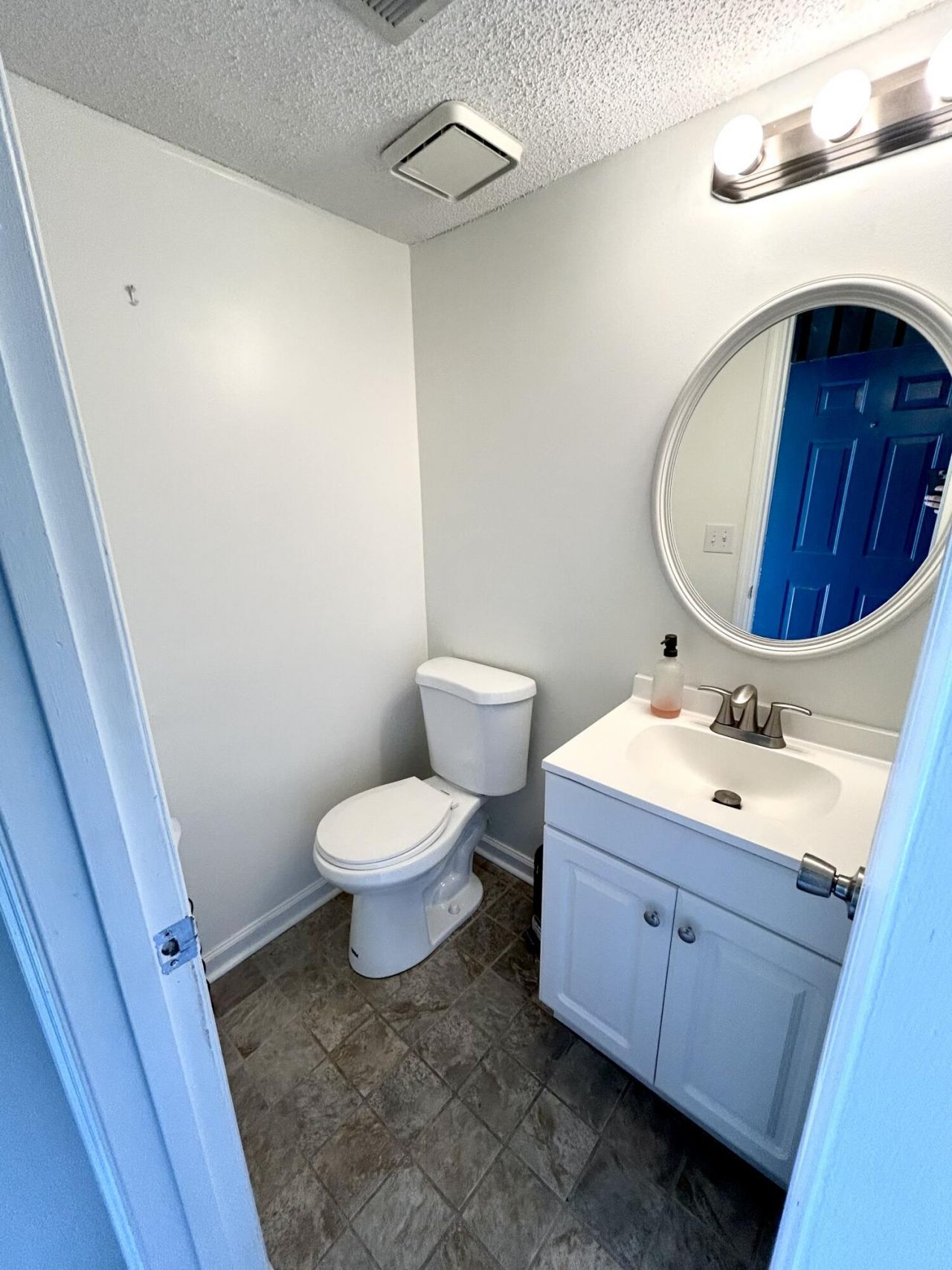 91 Indigo Lane Photo 13