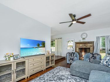 112 Foxfire Court, Summerville, SC 29486
