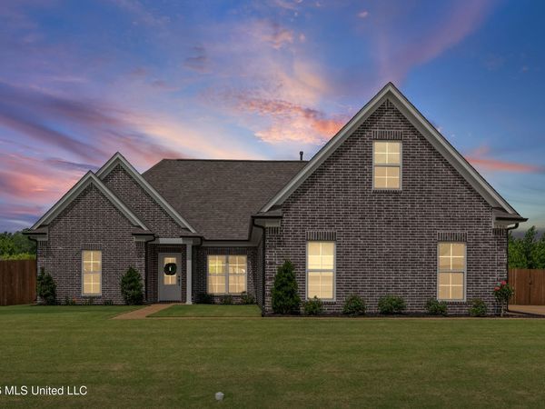 196 Cadet Drive, Senatobia, MS 38668