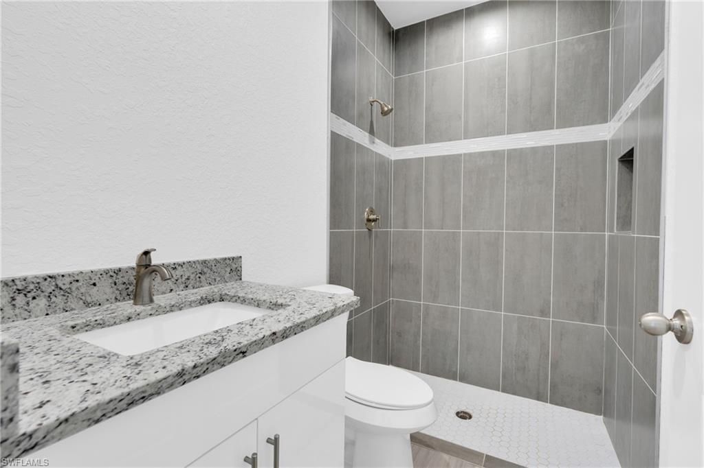 1054 Ainsworth St E, Lehigh Acres, FL 33974 Photo