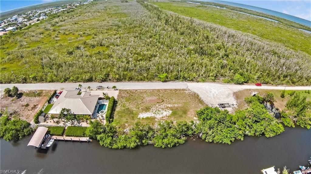 2807 Cussell Dr , Saint James City, FL 33956 Photo