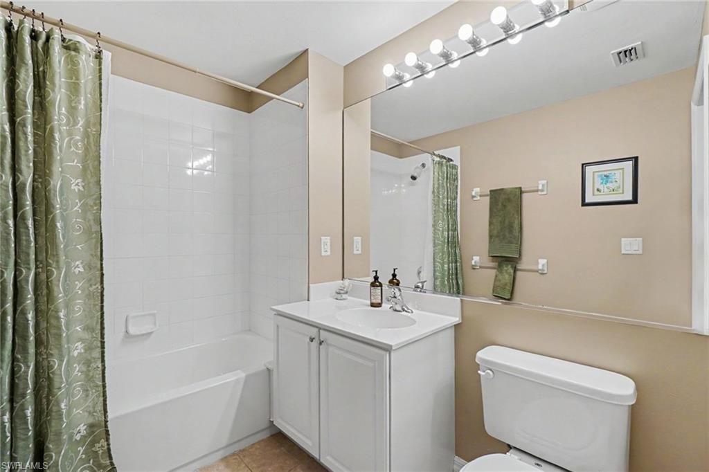 10025 Sky View Way, Unit 1107, Fort Myers, FL 33913 Photo