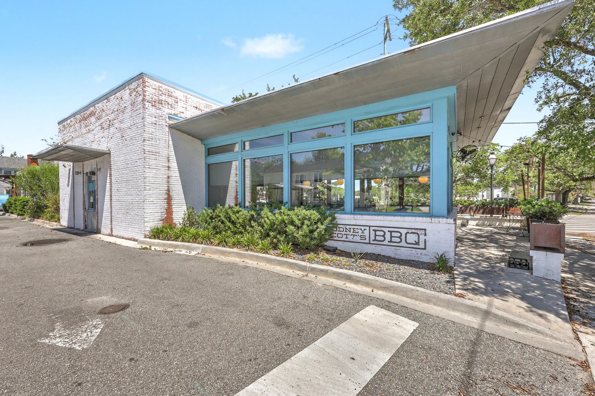 1011 King Street  Photo 27