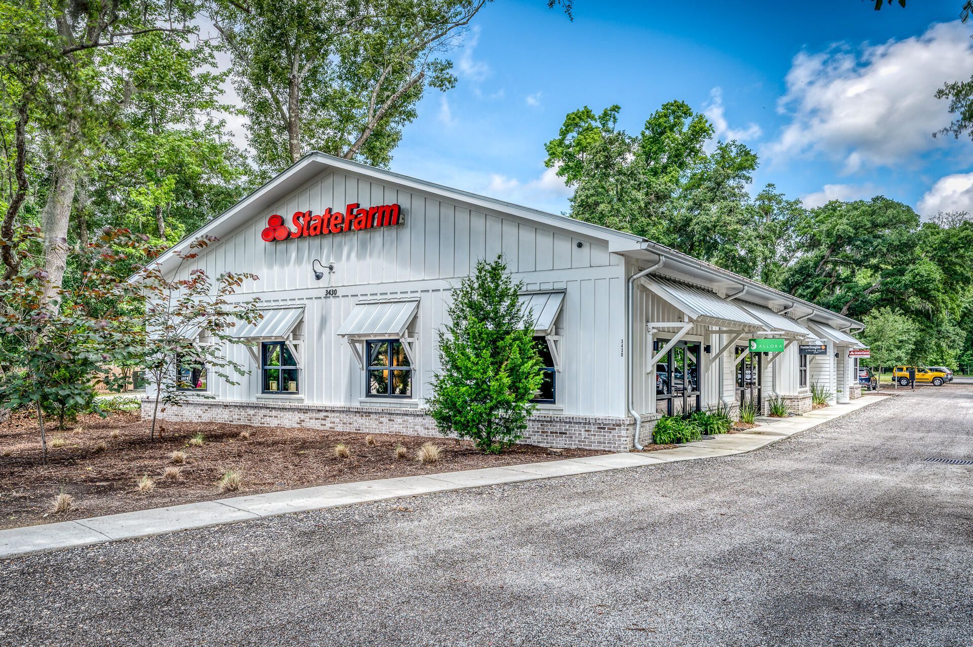 3430 Maybank Highway Photo 7