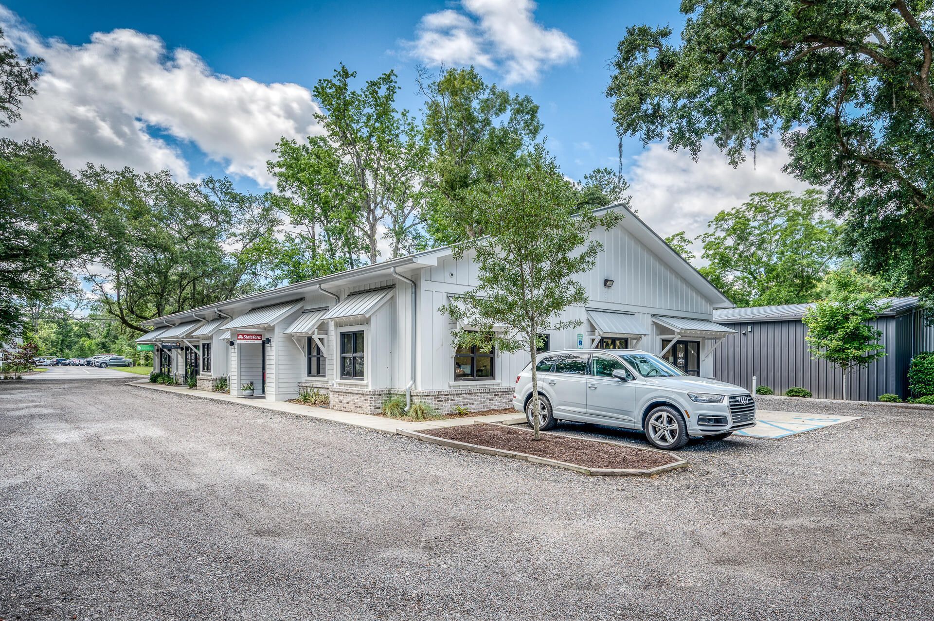3430 Maybank Highway Photo 8