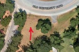 8899 Old University Boulevard  photo 4