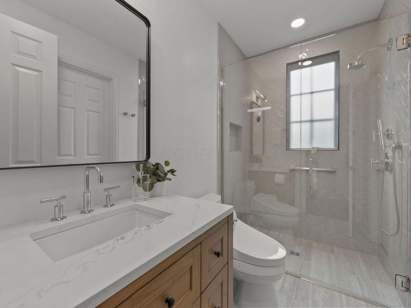3934 Tarrington Lane , Upper Arlington, OH 43220 Photo 30
