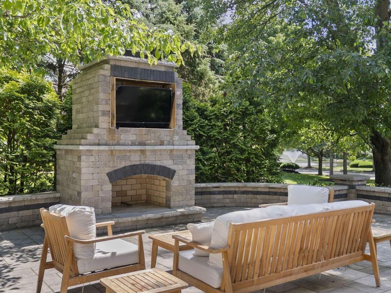 3934 Tarrington Lane , Upper Arlington, OH 43220 Photo 5