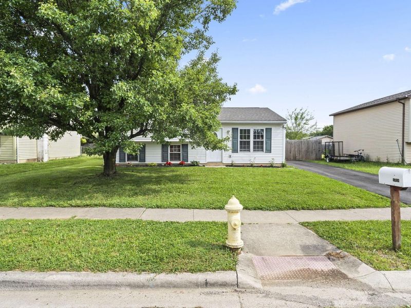 1638 Elm Creek Drive , Grove City, OH 43123 Photo 2